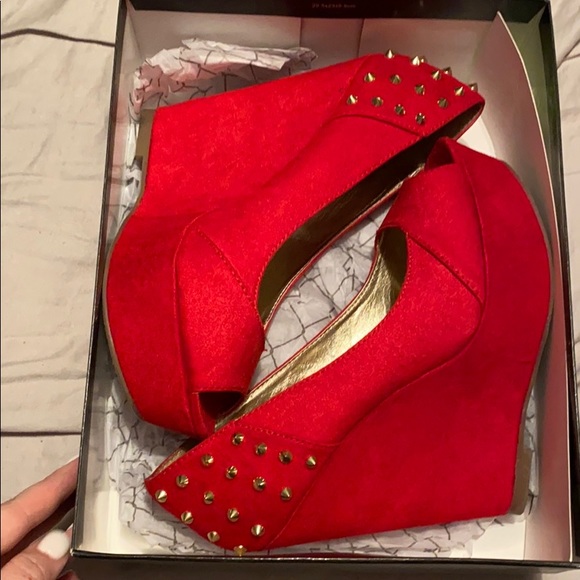 Material Girl Wedges - Picture 5 of 5